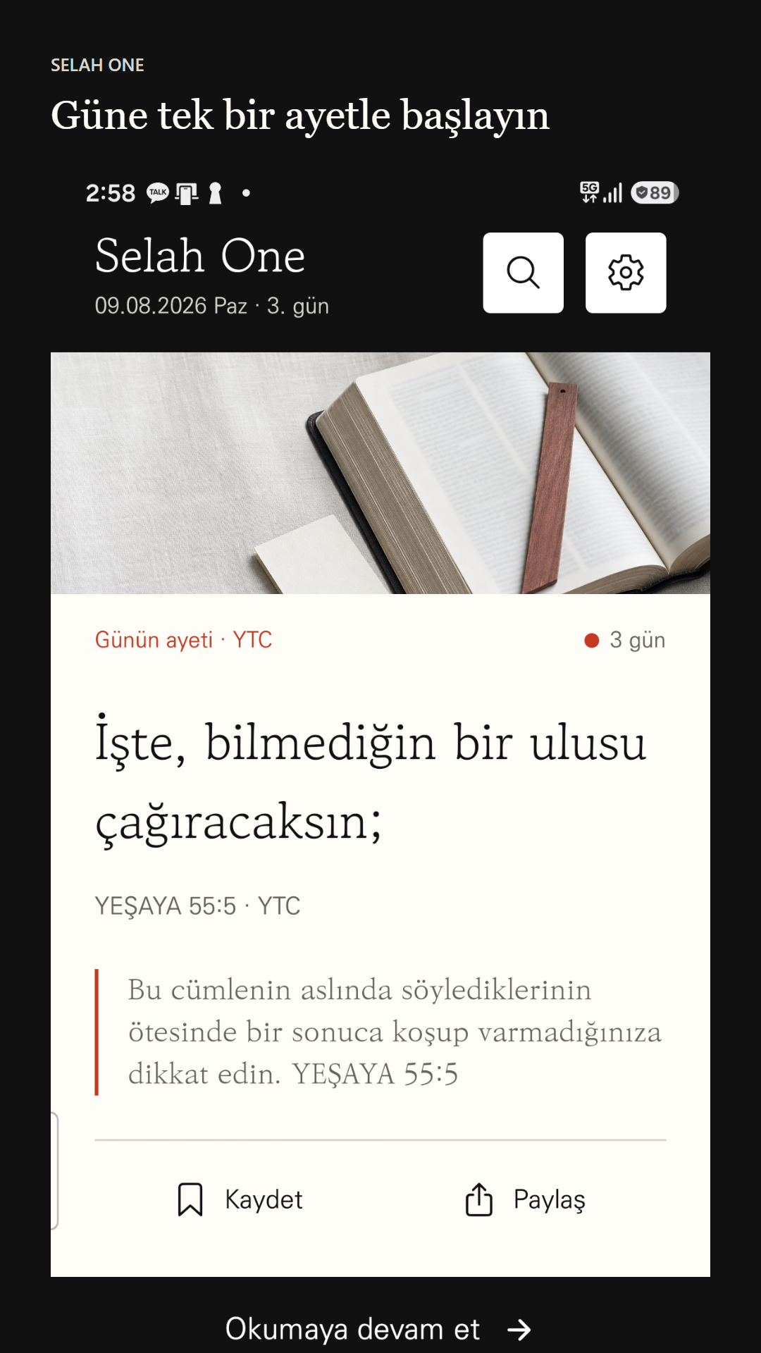 Günün Kutsal Kitap ayetini gösteren ana ekran